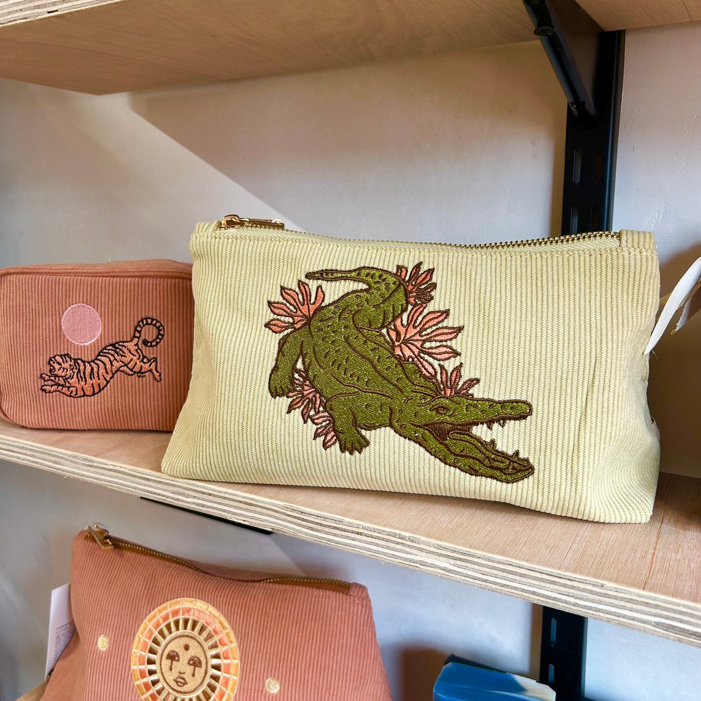 Croc corduroy wash bag
