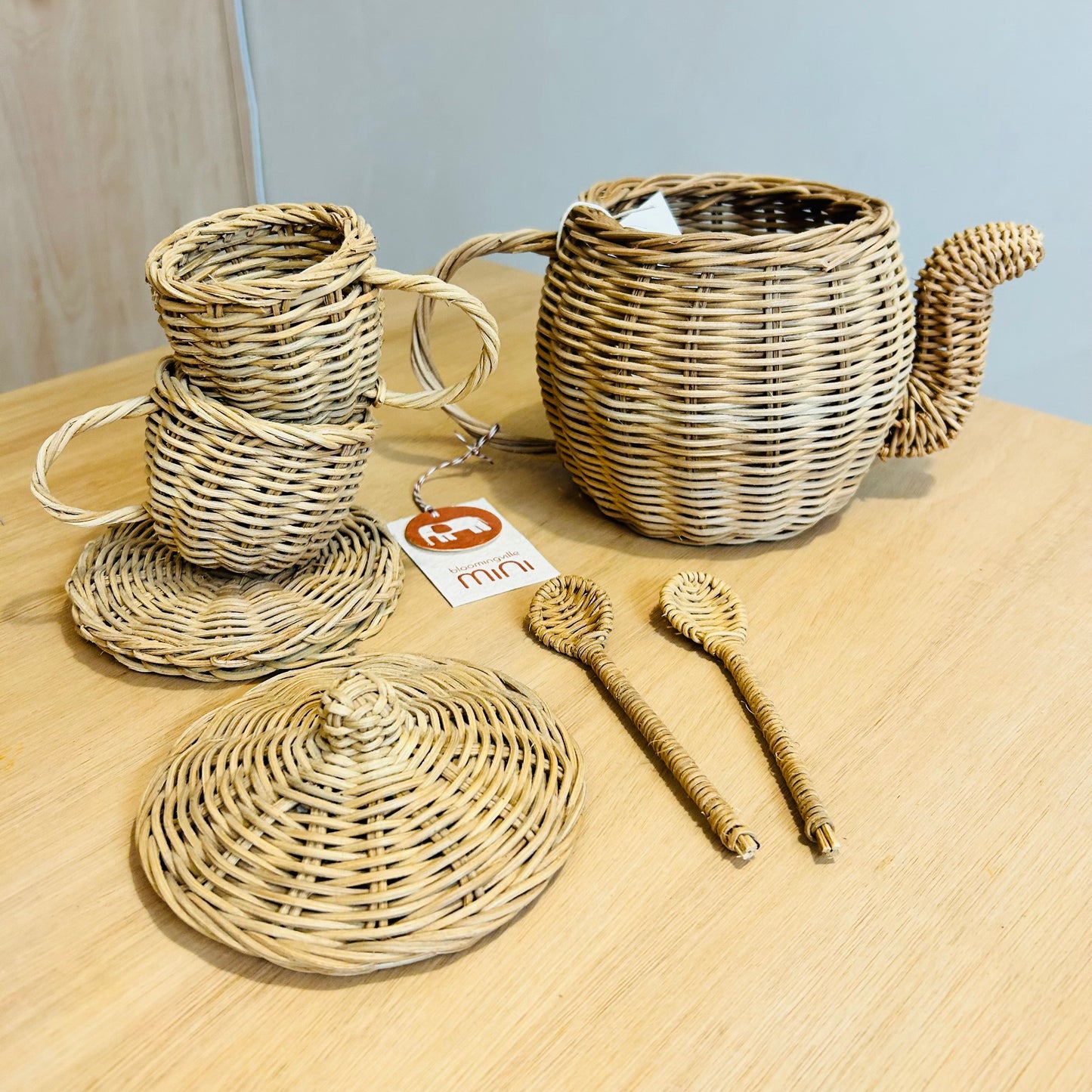 Wicker Tea Set