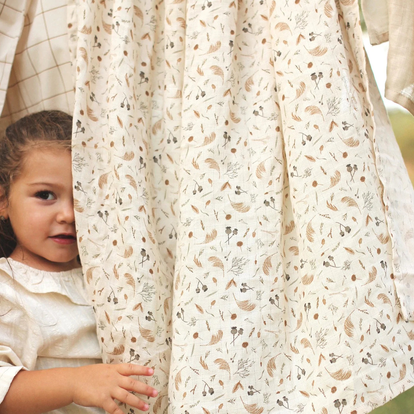 Large Organic Muslin cloth | Swaddle | Grasslands