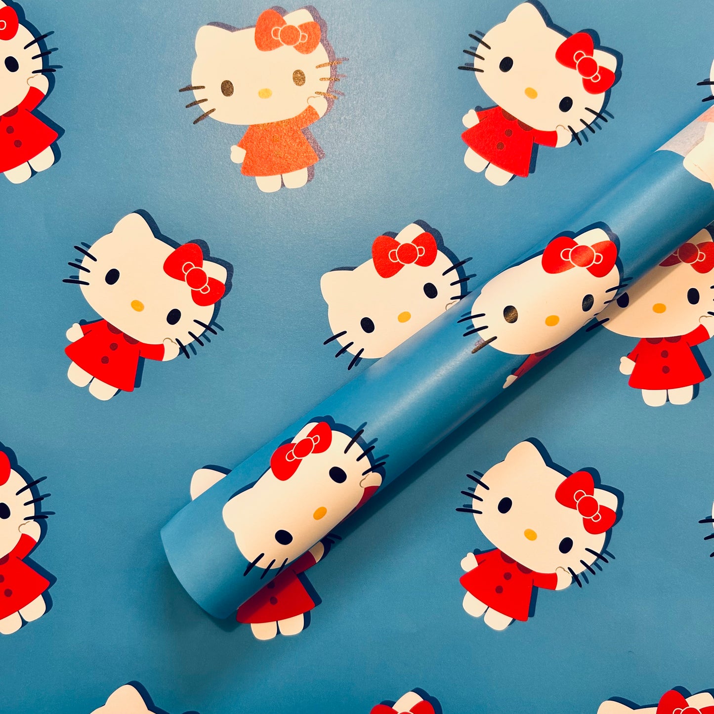 Hello Kitty Gift Wrap