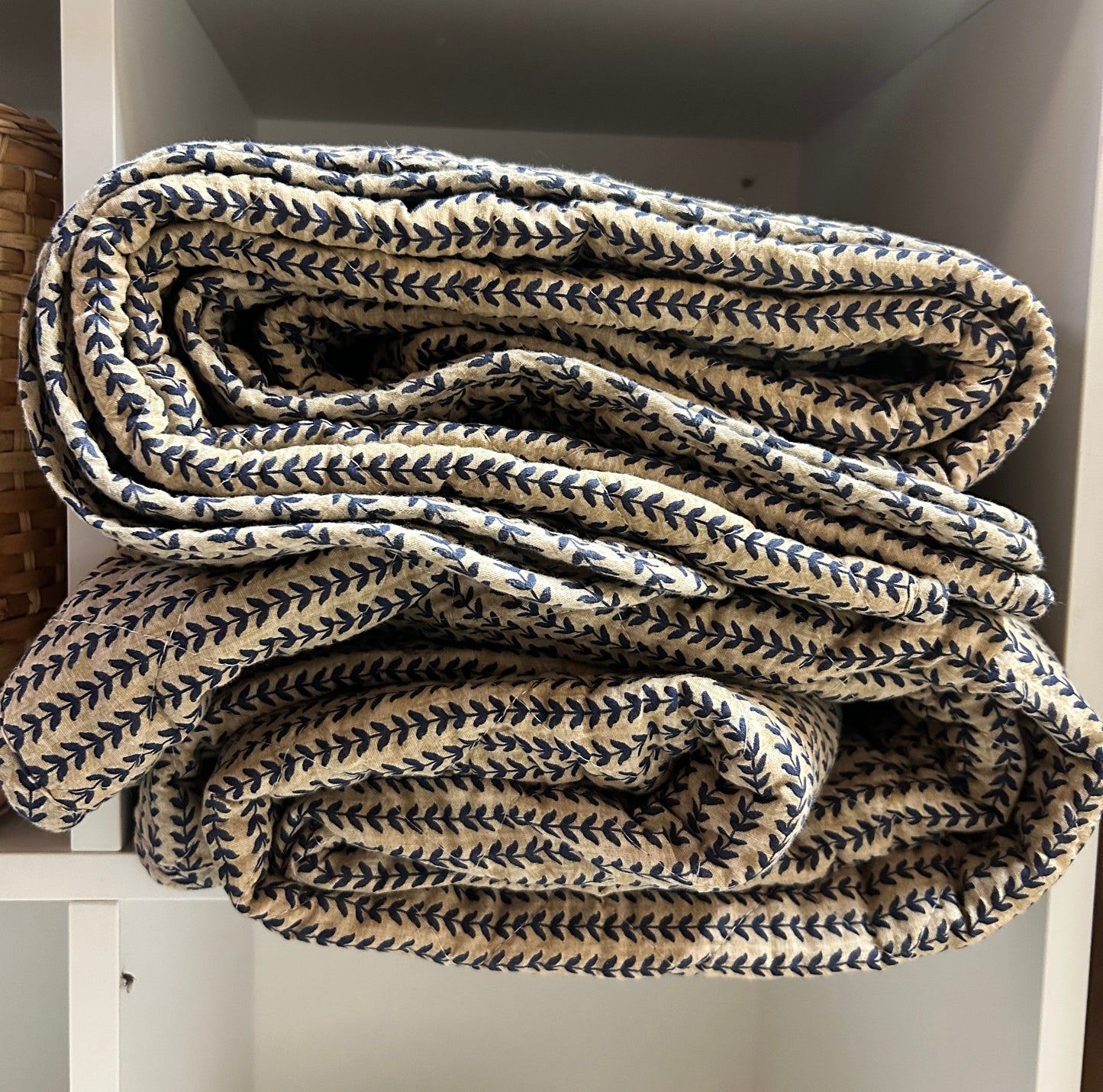 Scandi Vintage Style Quilt - Blue Stem