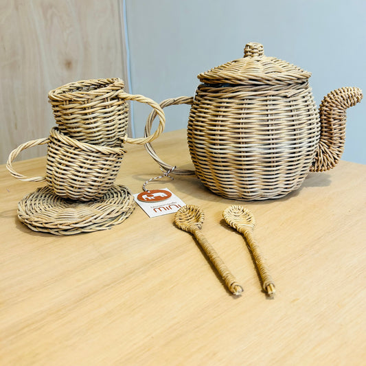 Wicker Tea Set