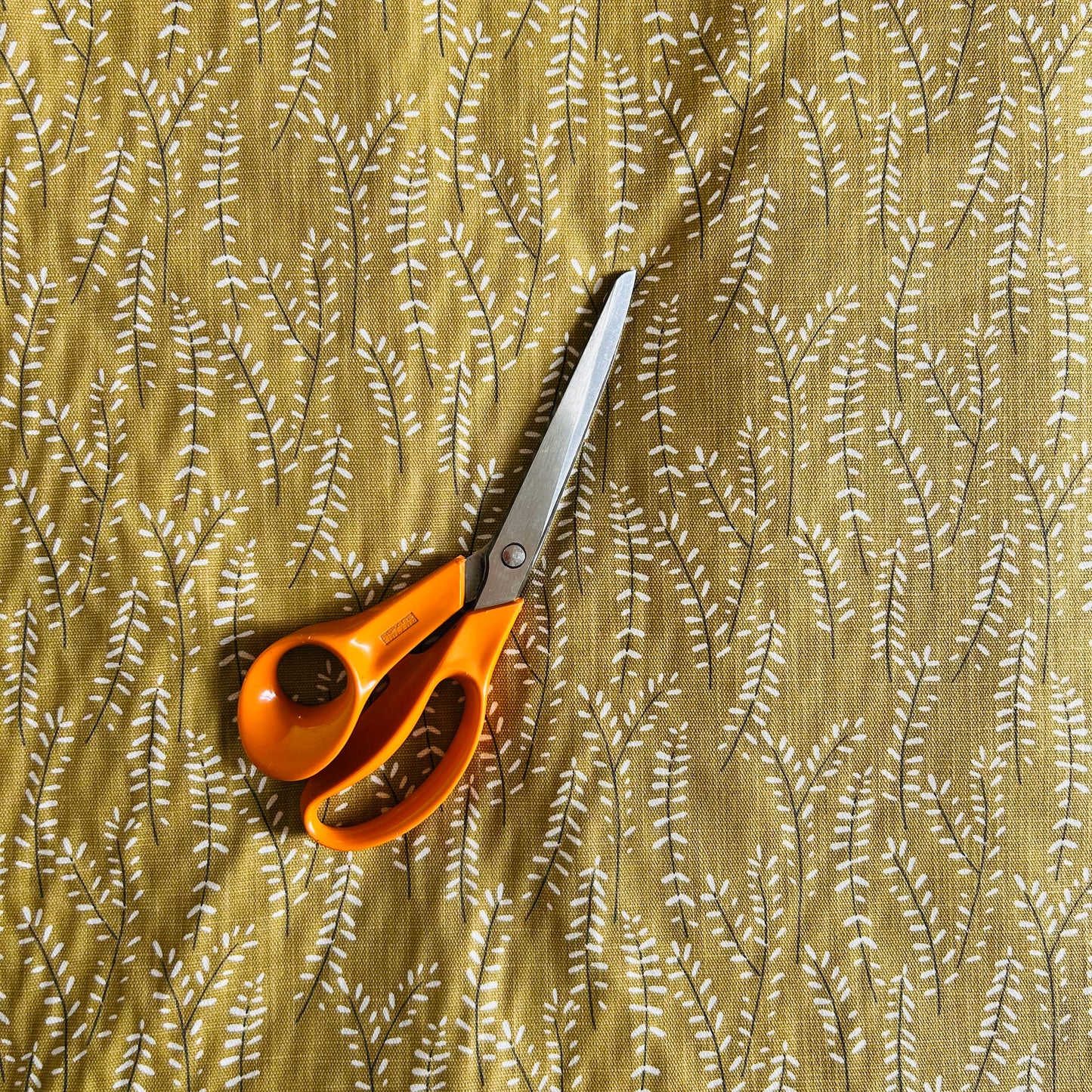 Kvits fabric fabric - Mustard P/M
