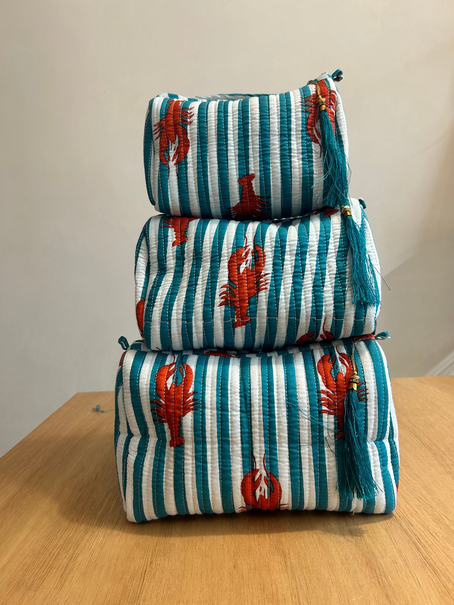 Lobster quilted Wash Bag