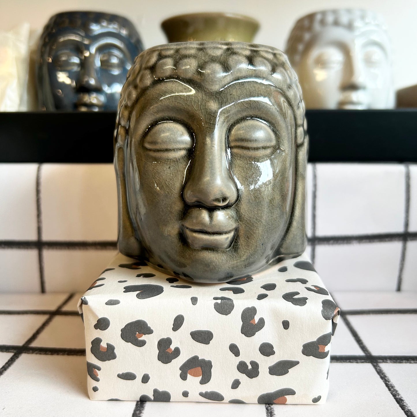 Buddha Oil Burner - Charcoal