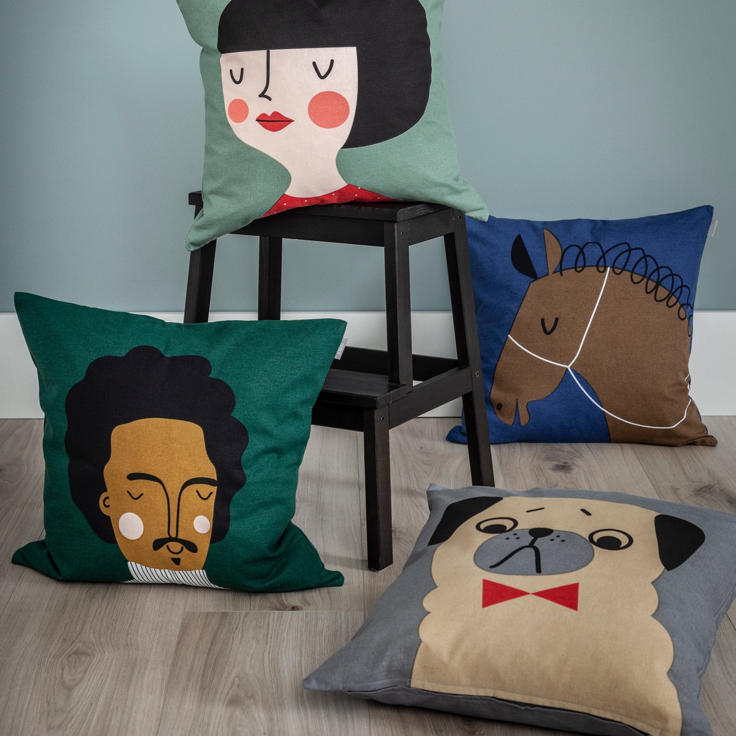 Friends cushion/cover - Penny